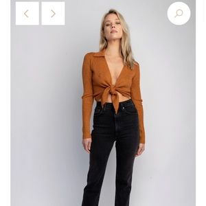 KYLIE RIBBED SWEATER IN CINNAMON